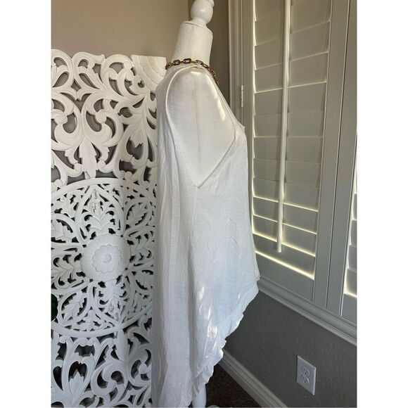 Long Asymmetrical Layering Tee - Picture 6 of 7